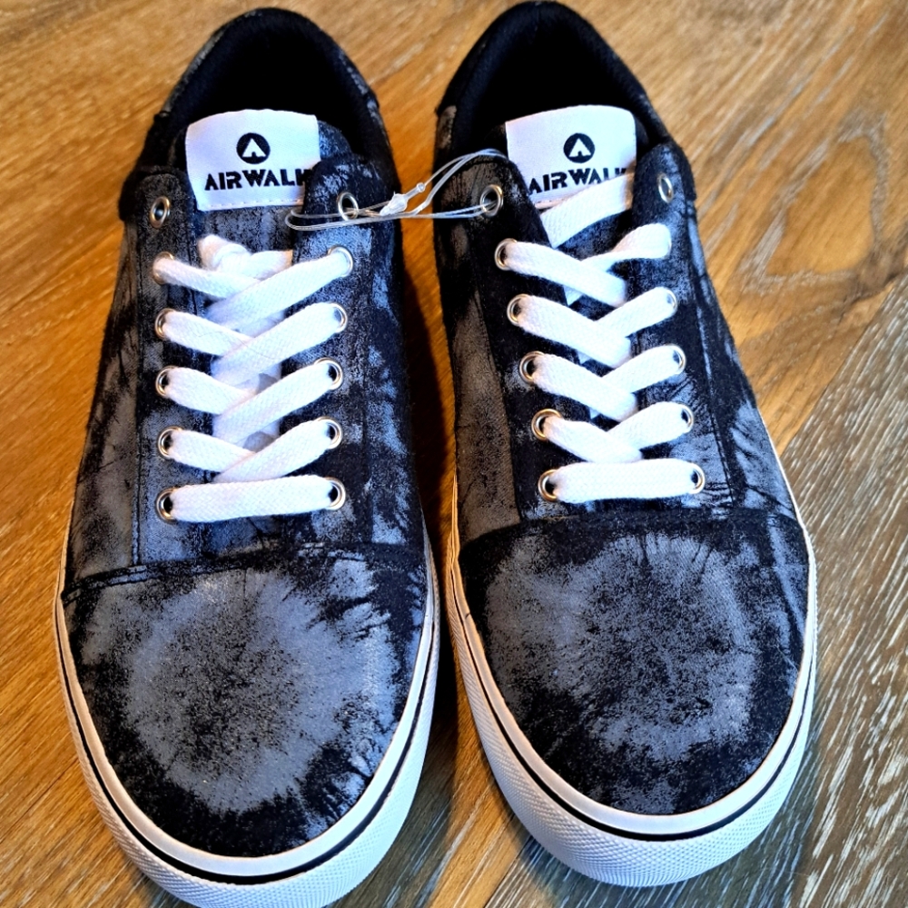 Tie-Dye Black And Grey Sneakers Size 7 & 1/2